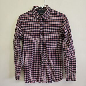 3/$30 Peak Performance "Luke Check" Navy & Red Plaid Shirt Size S